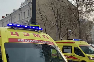 Медики оказали помощь пострадавшим на месте пожара на Гороховском переулке